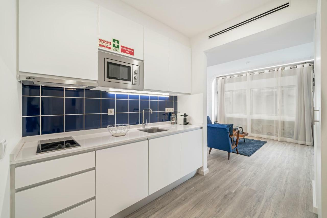 Drapes Design Apartments By An Island Apart Funchal  Exteriör bild