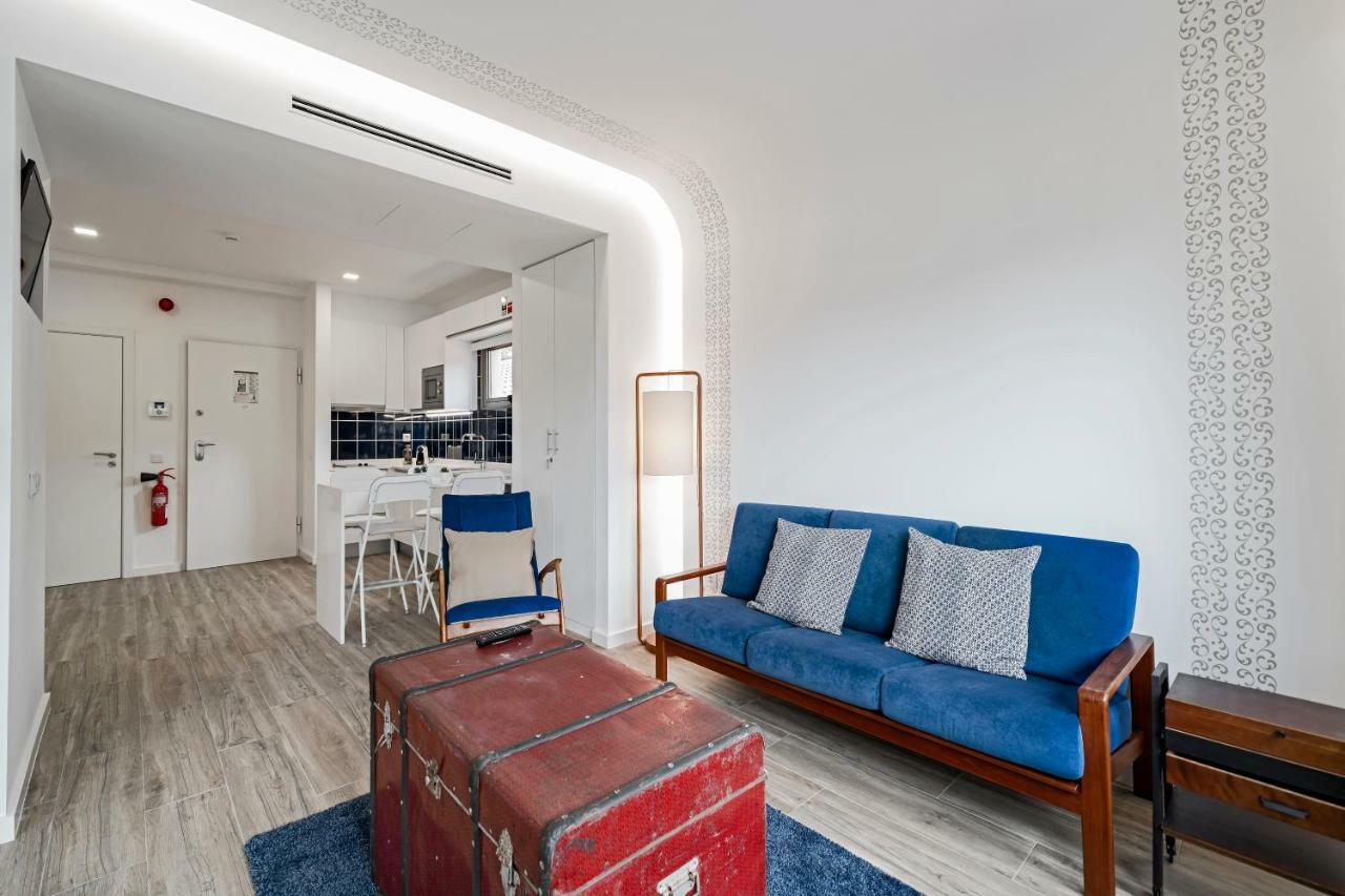 Drapes Design Apartments By An Island Apart Funchal  Exteriör bild