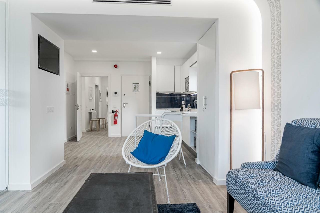Drapes Design Apartments By An Island Apart Funchal  Exteriör bild